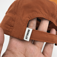 Casquette de camping imperméable non structurée réglable à 5 panneaux, personnalisable, en nylon à séchage rapide avec transfert en caoutchouc