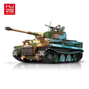 HW TOYS 2276PCS Tiger I Heavy Tank Building Blocks Sets Military WW2 German Tank Destroyer Collectible Army Model