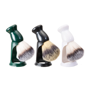 Ensemble de brosses à barbe 12,5x5,5 cm avec support pour le coiffage et la mise en forme de la barbe, vert, blanc, noir - Product Image 1