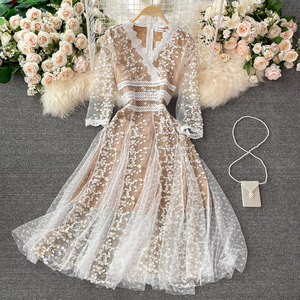 Socialite Party Vestido largo Mujer Bordado Encaje Super Fairy Gasa Vestido que fluye Holiday <span class=keywords><strong>Tul</strong></span> Vestido <span class=keywords><strong>de</strong></span> noche - Product Image 2