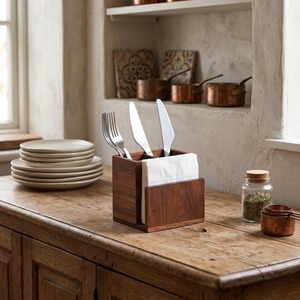 Organisateur de couverts en bois haut de gamme avec design carré, support de rangement de cuisine multi-compartiments pour cuillères et fourchettes, en vente - Product Image 6
