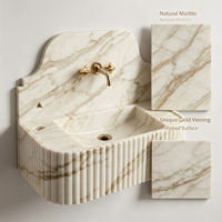 Meuble-lavabo mural moderne en marbre blanc de luxe avec panneaux cannelés, surface polie, design écologique