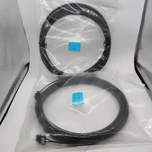 Disponible en longitudes de 5/7/10/15M, cable flexible negro, modelo # L7 R003, en stock