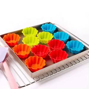 3 Inch Eco-Friendly <b>Silicone</b> Floret Cupcake Liners Bar-Shaped Moulds Muffin Tin Brioche Cups for Food & Gift <b>Baking</b> - Product Image 1
