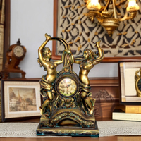 Horloge de bureau en résine Art Déco antique, décoration pour femmes, mouvement électronique à quartz, affichage à aiguilles, décoration de Noël