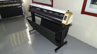 Plotter de Corte de Vinilo con Pantalla Táctil de 720 mm/1350 mm/1750 mm, Contorneado Automático y Tecnología CCD