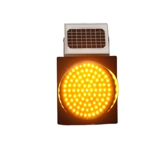 Feu de signalisation solaire LED clignotant en plastique PC jaune de 300 mm avec protection IP65 et visibilité de 1000 m - Product Image 1