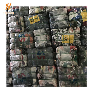 Vente en gros de vêtements de seconde main <span class=keywords><strong>pour</strong></span> <span class=keywords><strong>femme</strong></span>, baskets d'occasion de créateur mixtes à la mode - Product Image 3