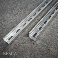 Profilé en acier perforé en forme de C de 1-5/8'' x 13/16''