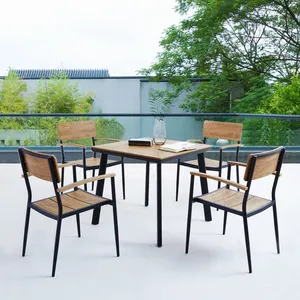 Toptan renk set masa-Veranda su geçirmez dış mekan mobilyası yemek takımları tik renk plastik ahşap masa ve sandalyeler restoran için