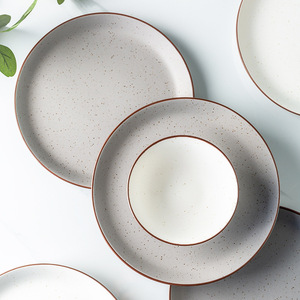 Bol à riz en céramique classique en gros d'usine, nouveau modèle 2025, bol à manger sur pied haut, porcelaine émaillée colorée, pour la maison et les cadeaux de pendaison de crémaillère - Product Image 4