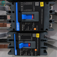Armoire de distribution d'énergie solaire principale 400A, extérieure, optionnelle, IP54, anti-corrosion, résistante aux intempéries, 6 prises pour ferme solaire