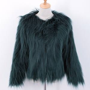 Cappotto <span class=keywords><strong>in</strong></span> Finta Pelliccia Rosa per <span class=keywords><strong>Donna</strong></span>, Giacca Soffice e Pelosa, Stile Coquette, Caldo Abbigliamento Esterno <span class=keywords><strong>in</strong></span> Peluche, Vendita all'Ingrosso Personalizzata OEM, Moda Invernale - Product Image 5