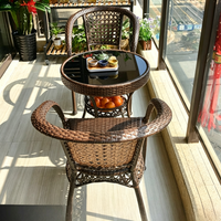 Balkon-Teetisch-Set mit Stühlen, Freizeitmöbel, Langlebiger Wasserfester Rattan-Stuhl, Dreiteiliges Set, Outdoor-Stuhl mit Rückenlehne für Hof und Veranstaltungen