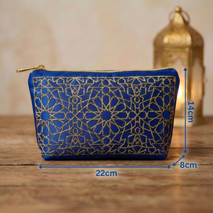 高級ベルベット製メイクアップバッグ、金刺繍入り化粧品ケース、カスタムロゴ入りロイヤルブルーのジッパーポーチ、ラマダンやイードのギフト、沈香オイル収納に - Product Image 4