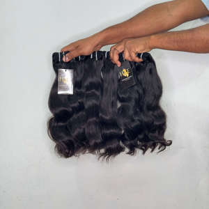 Extensiones de Cabello Natural Ondulado, Cabello Humano Indio Virgen con Cutícula Alineada, Ondulado Tipo Temple, Rizado - Product Image 1