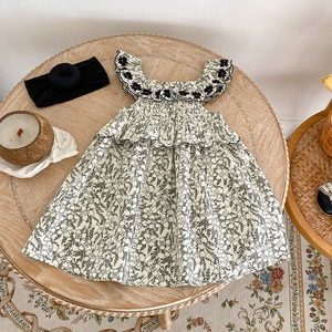 Vestito Estivo Personalizzato per Bambine 0-3 Anni, Senza Maniche, in Cotone, con Ricami Floreali e Volant, Lunghezza al Ginocchio - Product Image 4