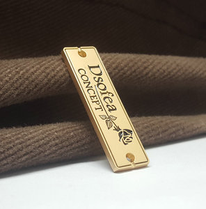 Étiquette en métal gaufré en alliage de zinc pour denim, articles en cuir et sacs à dos – Logo personnalisé – Fournisseur professionnel d'usine - Product Image 5