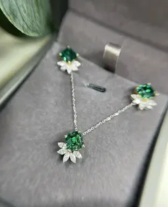 Real 18K Solid white Gold AU750 Emerald color Asscher Cut 7x7mm Moissanite Earring/ Necklace Jewelry Set