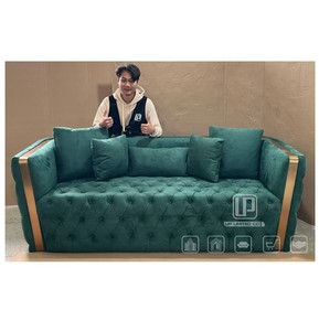 Updecors - Nuevo Tejido de Tela Moderno y Lujoso de Estilo Italiano con Construcción de Madera - Product Image 1