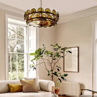 Pendentif en forme de pièce de monnaie ronde vintage française allumant le lustre Lorenzo en verre en couches d'ambre pour l'hôtel à la maison