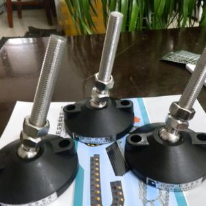 Chất Lượng Tốt Nhà Máy Trực Tiếp Tải Nặng Có Thể Điều Chỉnh Chống Rung Gắn San Lấp Mặt Bằng Pads - Product Image 3