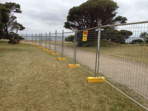 Clôture Heras en acier au carbone galvanisé de haute qualité, panneaux de clôture temporaires d'Australie de 6 pieds pour la cour et la construction de maisons - Product Image 2