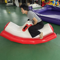 Balançoire aquatique gonflable - Équipement de parc d'attractions intérieur pour enfants - Usage commercial - Vente directe d'usine