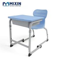 Chaise et table d'école en plastique vertes, bureau moderne pour salle de classe, chaise individuelle robuste et durable, mobilier de formation pour salle de classe