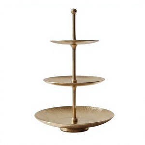 Support à gâteau multifonctionnel à 3 niveaux en métal doré, plateau de service rond martelé avec poignée à finition sphérique, présentoir à pâtisserie - Product Image 1