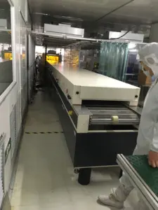 Tratamiento térmico de 200 grados, cinta transportadora de impresión de pantalla de seda, horno de túnel para horno, alta calidad