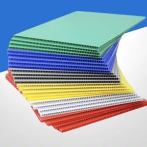 Nhà sản xuất trực tiếp bán buôn Polypropylene sóng PP rỗng tấm đôi tường nhựa lưới Bảng điều khiển - Product Image 1