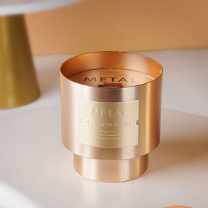 Velas de Cera de Soja con Etiqueta Personalizada, Aroma Relajante, Decoración de Hogar Hecha a Mano, en Frasco Metálico Dorado, para Diwali, San Valentín y Festividades - Product Image 3