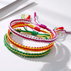 हाथ से बुने हुए हीरे की शादी, 5 कलर की लकी स्ट्रिंग जोड़ी दोस्ती स्ट्रिंग ब्रैसलेट सेल - Product Image 2
