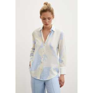 Chemise boutonnée en popeline bleue imprimée pour femme Vince Camuto, tenue décontractée pour tous les jours - Product Image 6