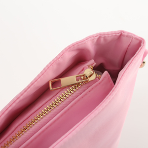 Bolso de Mano de Nailon Negro de Moda Farfetch de Marca Famosa 2022, Bolso de Hombro Impermeable Popular, Bolso de Diseñador - Product Image 5