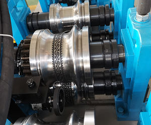 מתגלגל תריס פסיס דלת רול להרכיב מכונה בסין מתכת פסיס דלת ביצוע מכונת - Product Image 4