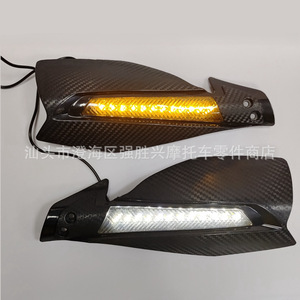 Protectores de Manos para Motocicleta SX con Luces, Fibra de Carbono, 22mm, Universales, Resistentes al Viento, Diseño Aerodinámico Anti-Caídas - Product Image 2