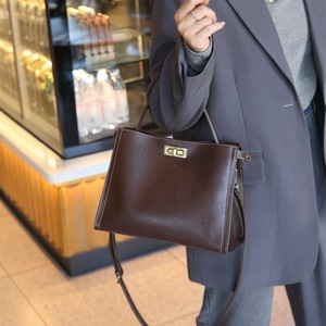 حقائب كتف نسائية متقاطعة مع الجسم أصلية مخصصة للبيع بالجملة - Product Image 1