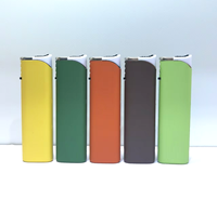 Briquets à jet de butane rechargeables électroniques modernes en plastique, 5 couleurs, résistants au vent, avec boîtier métallique, cadeaux d'affaires, cigarettes
