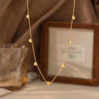 Ensemble de 11 colliers et bracelets en acier inoxydable en forme de petit cœur pour femme, délicats et polyvalents, style Ins, chaîne de clavicule