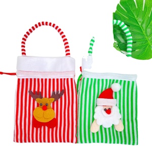 Sacs cadeaux de Noël en gros avec cordon de serrage pour bonbons et cadeaux - Product Image 1