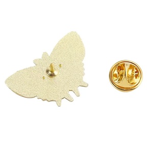Spilla con fiore a farfalla colorata personalizzata bellissimo distintivo in metallo con angelo con perno in smalto morbido produttore di fabbrica per spilla carina - Product Image 5