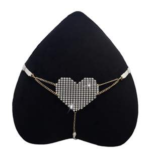 String érotique en forme de cœur pour femmes matures, lingerie, culotte bikini, chaîne de corps en strass, tanga pour femmes - Product Image 3
