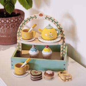 เพลย์เฮ้าส์ไม้สำหรับเด็กเหมาะกับชายและหญิงพร้อมชารอยัลยามบ่ายของเล่นครอบครัวแบบโต้ตอบสำหรับการออกกำลังกายเทียมที่มีความสามารถทาง<span class=keywords><strong>สังคม</strong></span> - Product Image 3