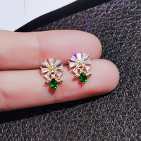 Kadınlar için Daisy Kübik Zirkonya Küpe, 8mm, Altın Kaplama Pirinç Çiçek Yeşil Damla, Altın