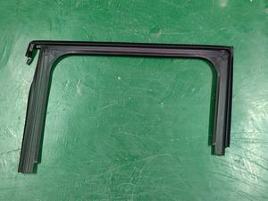 Ricambi Auto per Peugeot Citroën <span class=keywords><strong>DS</strong></span> Guarnizione Canale Finestrino OEM 9811337680 Canale Guida Vetro - Product Image 2