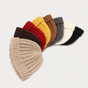 Gorro de Punto Jacquard Trenzado Vintage, Otoño-Invierno 2025, Gorro de Pescador de Corona Corta para Hombre, Estilo Urbano - Product Image 3