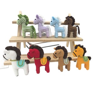Pendentif de voiture en forme de poney « Que vous vous enrichissiez instantanément », fait main au <span class=keywords><strong>crochet</strong></span>, pour votre année de <span class=keywords><strong>naissance</strong></span> - Product Image 3