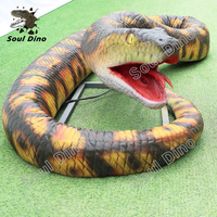 Modèle d'animal serpent animatronique réaliste et attrayant pour la décoration